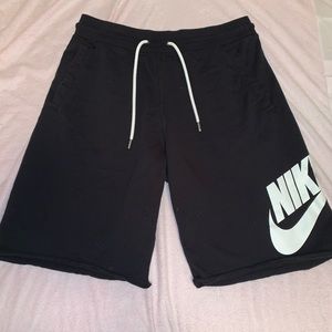 Men’s Nike shorts